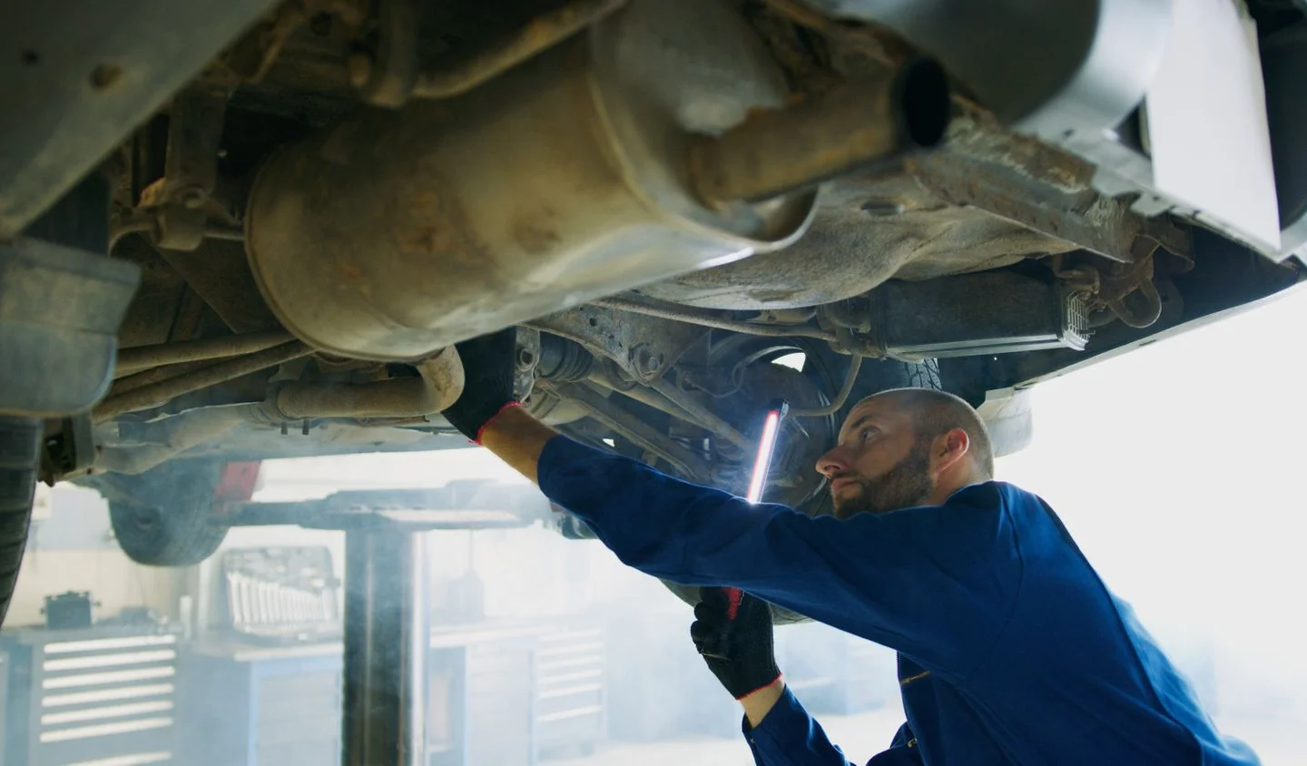 Underbody inspection near a vehicle wheel